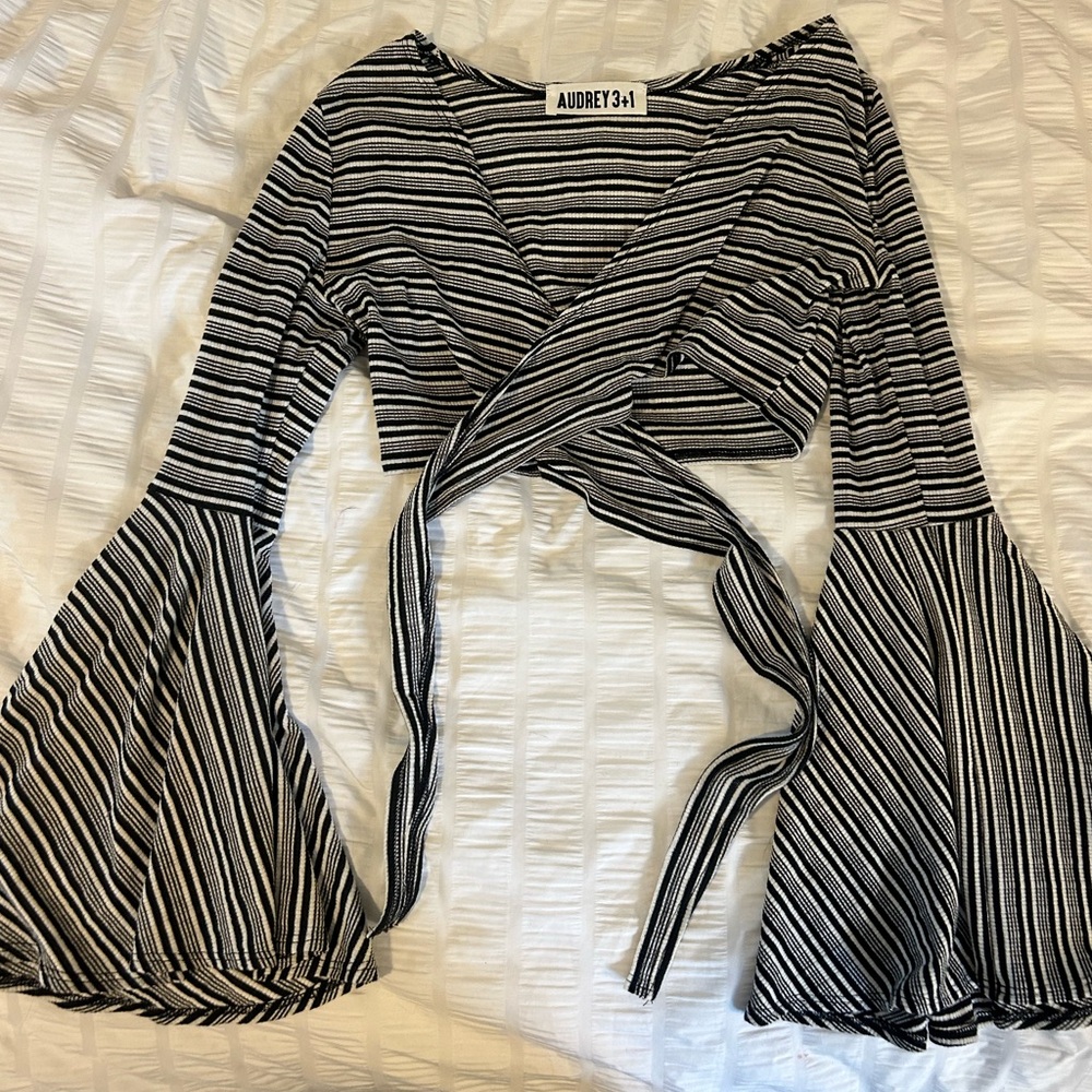 Long Sleeve Striped Crop Top